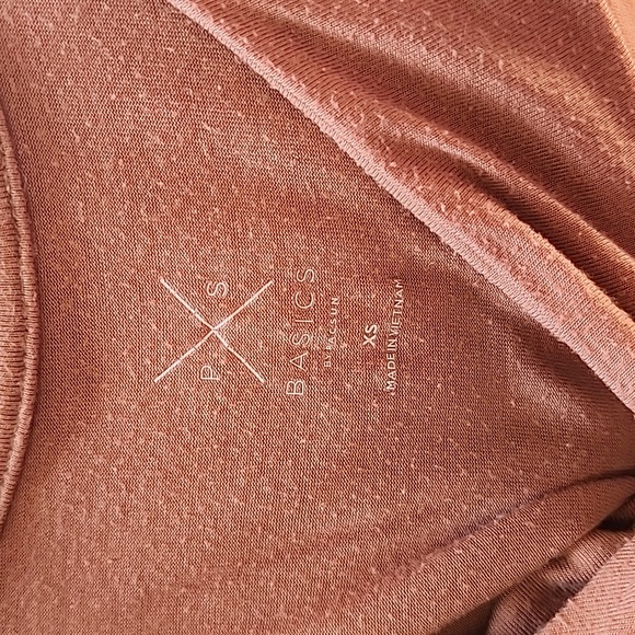 Tank - Picture 5 of 5